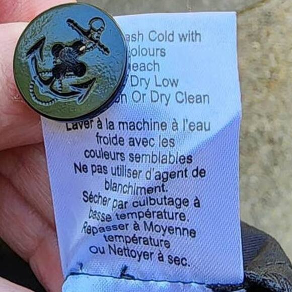 Aritzia Talula Starboard Sailor High Waist Black Shorts 4 - Picture 5 of 7